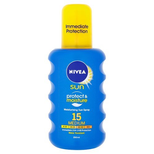 NIVEA Sun Protect and Moisture Moisturising Sun Spray with Medium SPF15, 200ml