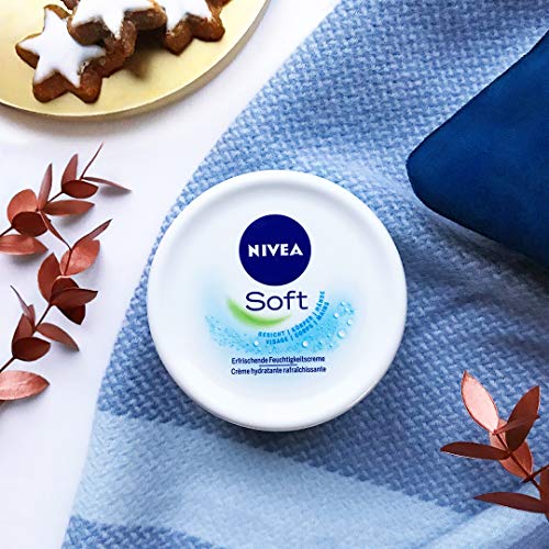 Nivea Soft Cream Pack of 4 x 200 ml) - Bargain Genie